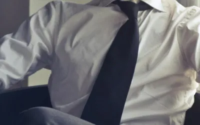 ceo-de-empresa-sentado