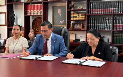 UTAMED firma un acuerdo con la Universidad Xalapa