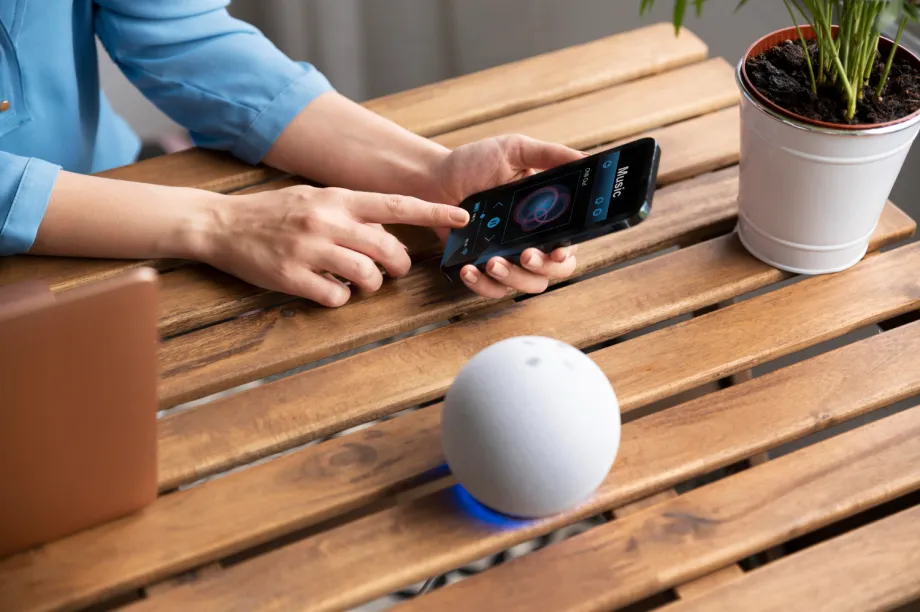 Alexa, uno de los ejemplos de machine learning