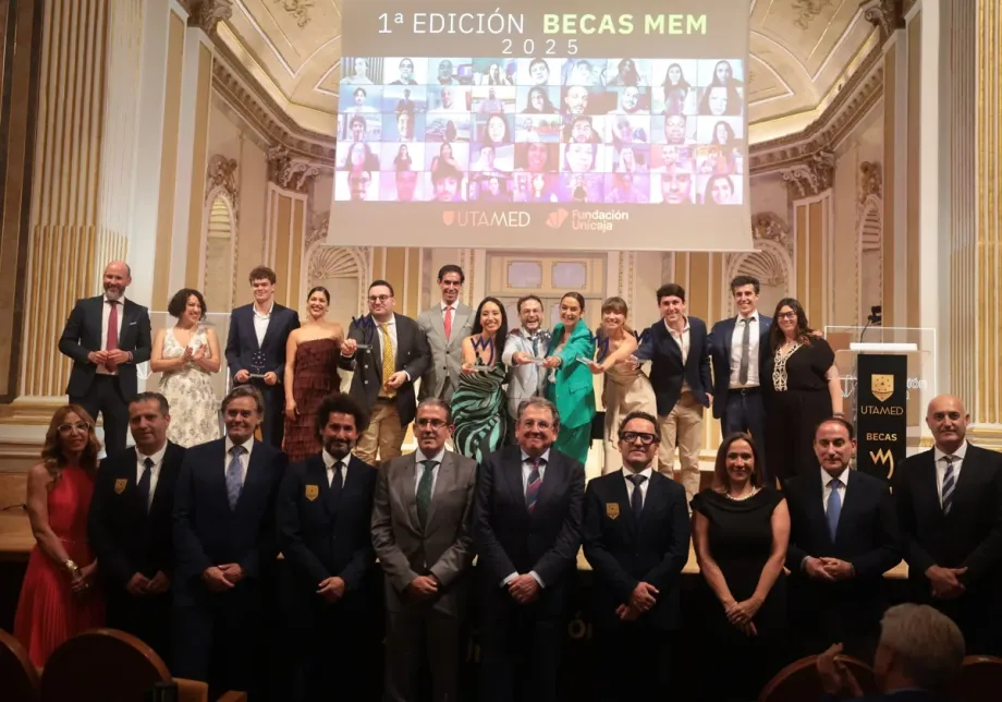 Evento Becas MEM de UTAMED