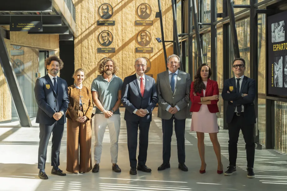 Visita de Paco de la Torre en las instalaciones de UTAMED