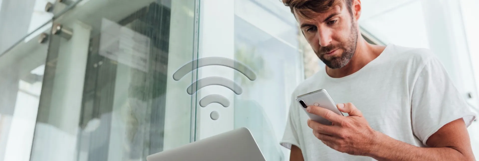 Señor aprendiendo que es LTE