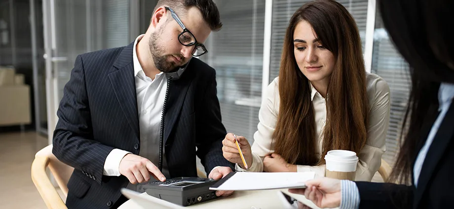 Representación de uno de los tipos de abogados que existen