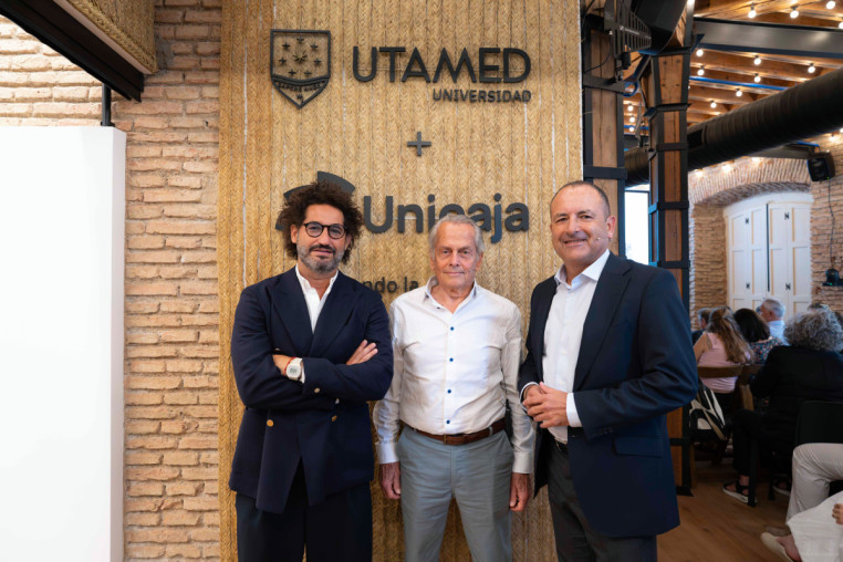 Eduardo Strauch en Agora UTAMED