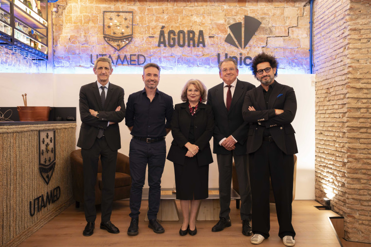 Elvira Roca Barea