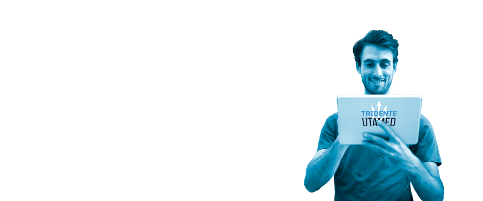 Estudiante de FP online en UTAMED