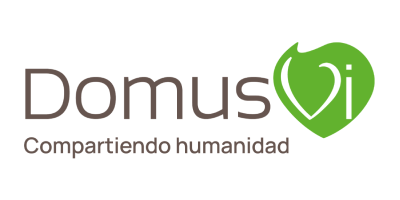 Logo de DomusVi, empresa colaboradora en el Máster en Psicología General Sanitaria de UTAMED