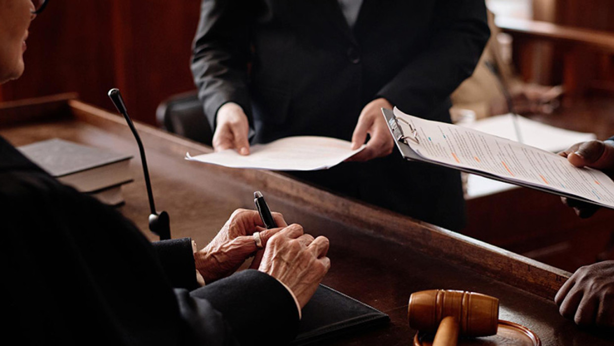Procurador durante un proceso judicial